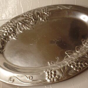 Oval Silver Serving Tray Platter, Grapevine Raised Pattern by Wilton Armetale.